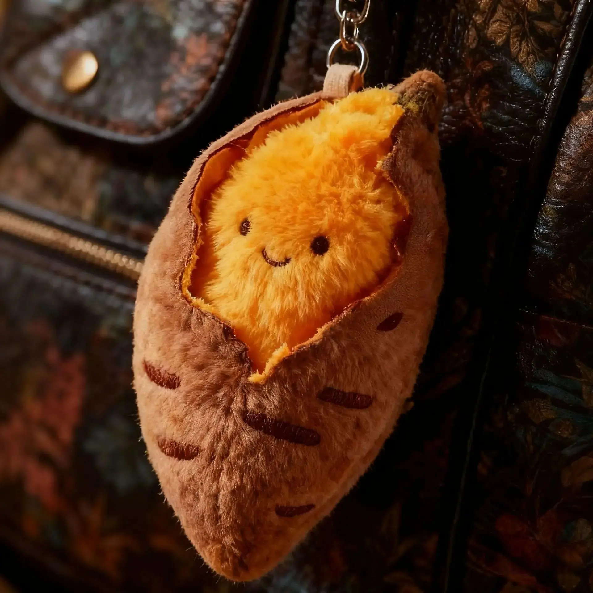 Roasted Sweet Potato Bag Charm, Cute Soft Plush Key Holder for Purse and Backpacks, Foodie Gift with Keyring, Kawaii Accessories, Cute Keychains, Keychain Accessory, Adorable, Food Shape, Cute Food Plushie