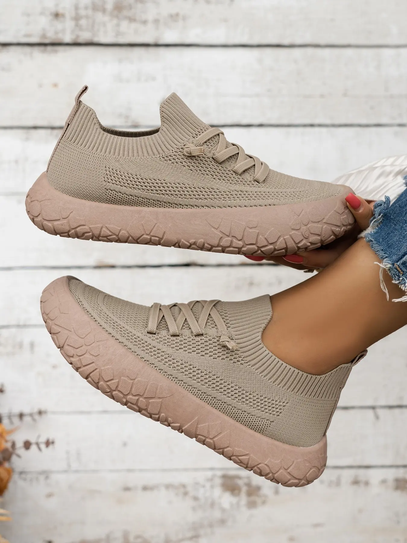 Women's Round Toe Sneakers, Lightweight Knit Sport Shoes, Comfortable Mesh, Casual Low Top, All Seasons, Slip-On Design