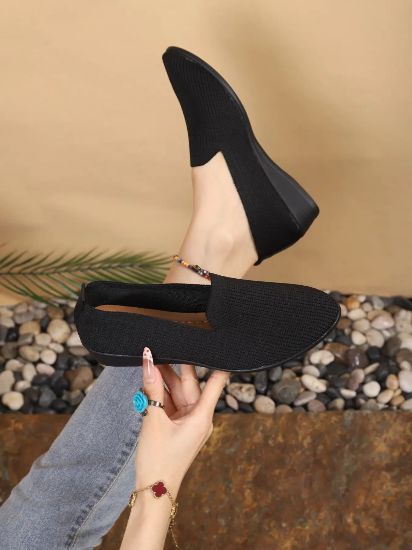 Women's Flyknit Wedge Loafers, V-Notch Slip-On Shoes, Elastic Breathable Knitted Fabric, Lightweight Comfortable Daily Commute Shoes