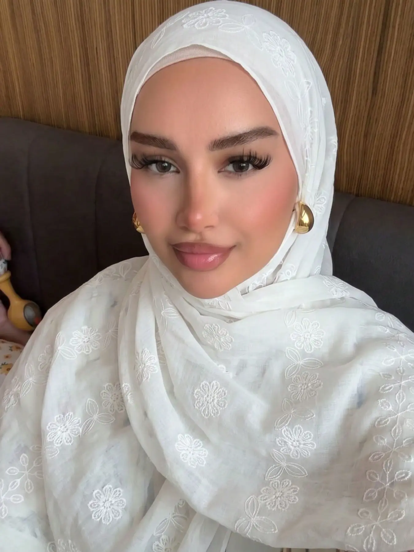 Women's Luxury Embroidered Long Scarf, Plain Voile Hijab, Muslim Women Essential, Elegant All-Over Print Headscarf, Breathable Beach Shawl