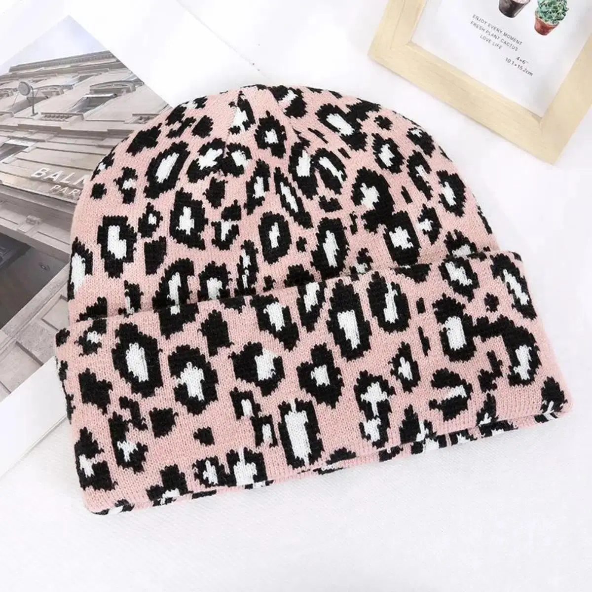 Unisex Leopard Print Knit Beanie Hat with Heart Design Soft Stretchy Cotton Blend Winter Cap Cozy Casual Headwear One Size Warm Outdoor Hat for Travel Streetwear Daily Wear Cold Weather Outfits Fashion Accessory for Men Women