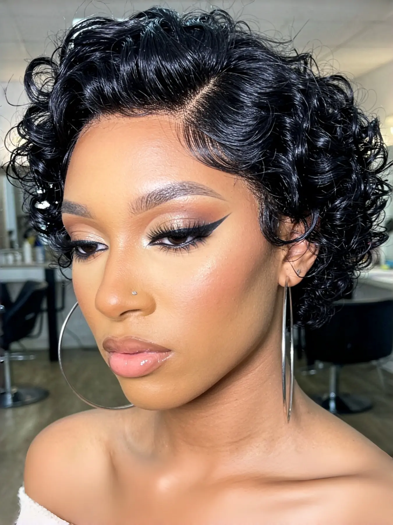 13x4x1 Lace Front Short Curly Human Hair Wig, Natural Short Curly Lace Wigs for Women, Stylish and Comfortable Hairpiece