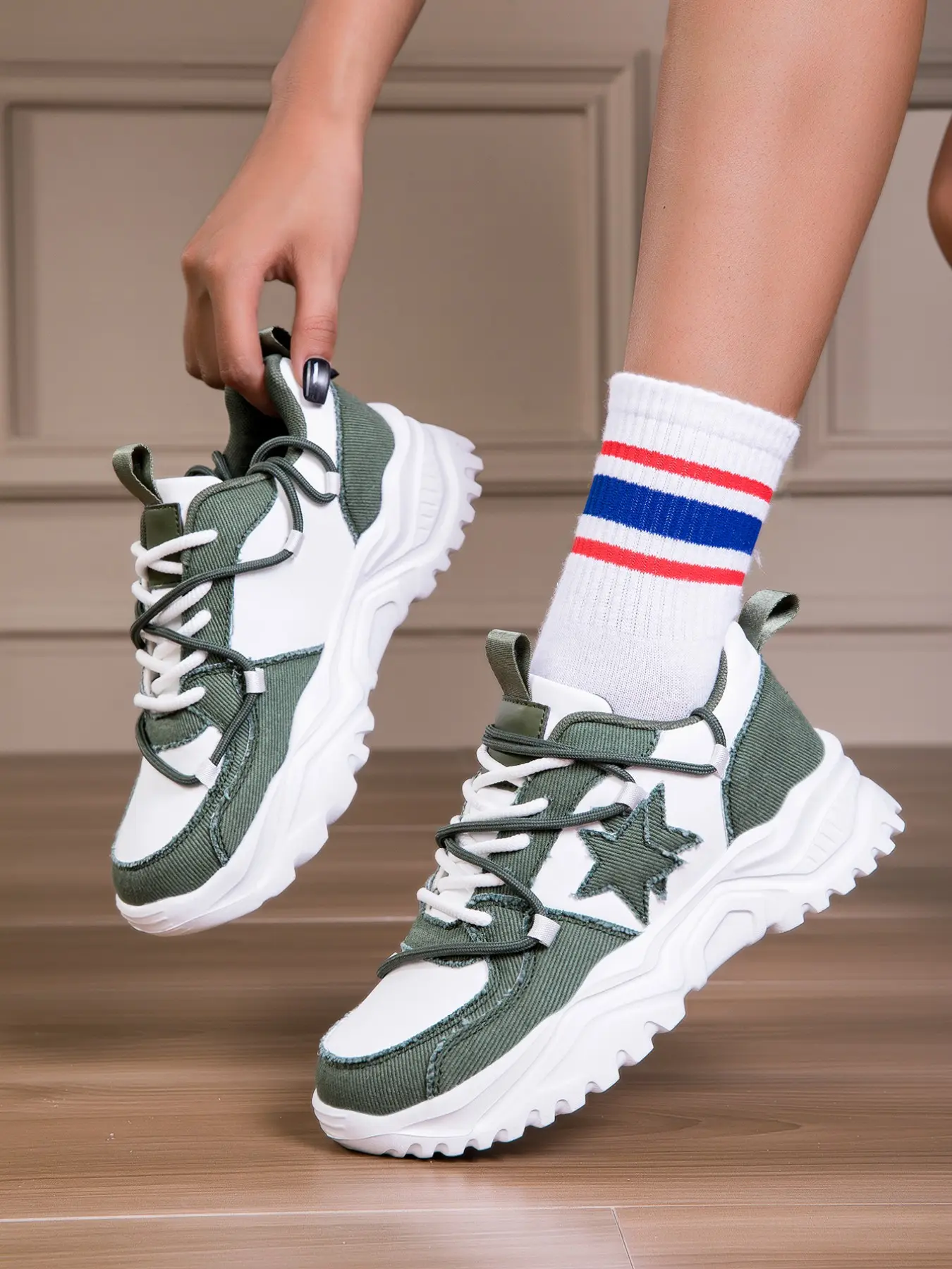 Women's Thick Sole Dad Shoes, Vintage Breathable Height-Boosting Casual Sports Shoes, Leather Upper, Anti-Slip Rubber Bottom, All Seasons