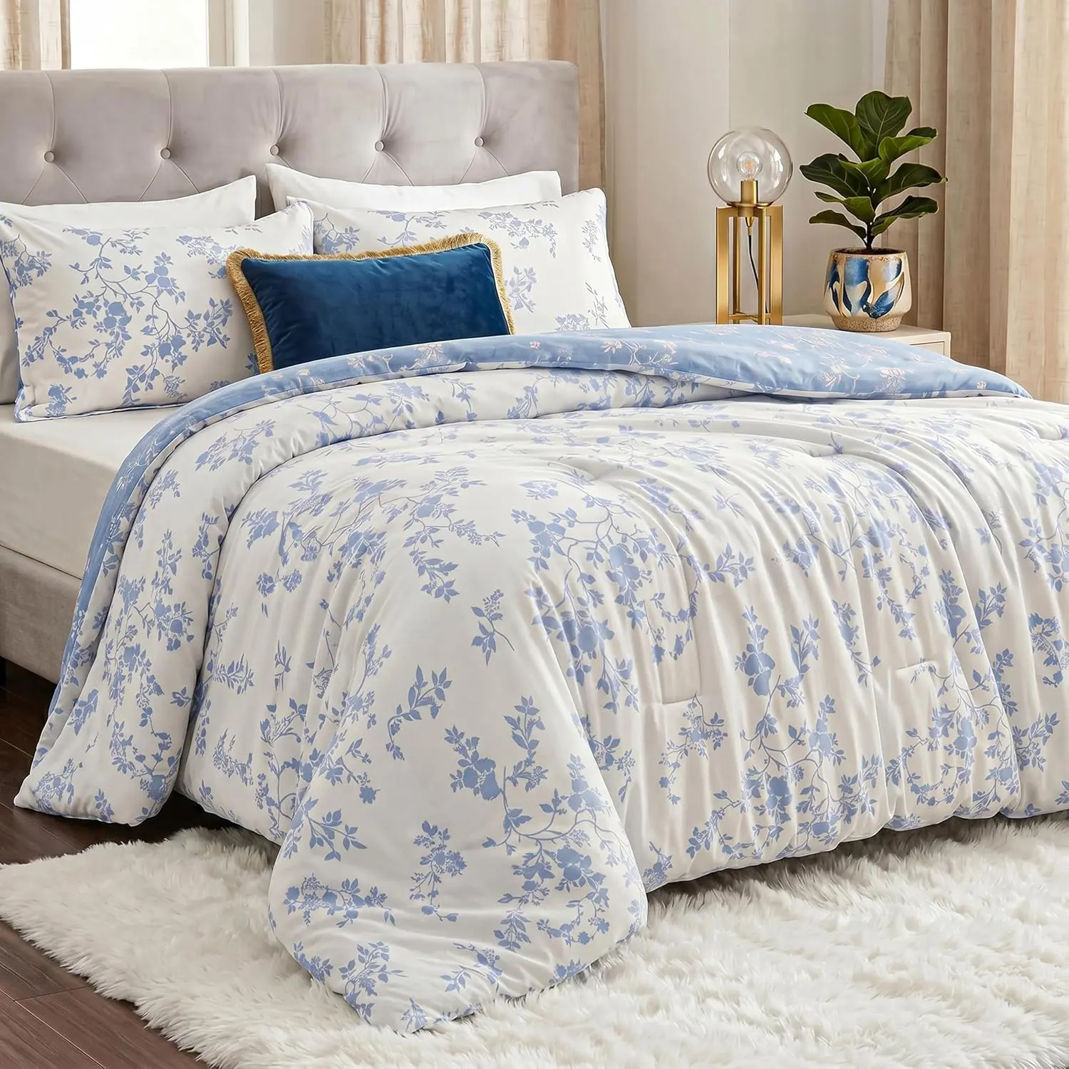 Bedding Queen Comforter Set Sky Petal, Floral Comforters Queen Size, 3 Piece Lightweight All Season Down Alternative Bedding Set with 1 Comforter (88 x 88 in) and 2 Pillow Shams (20 x 26 in)