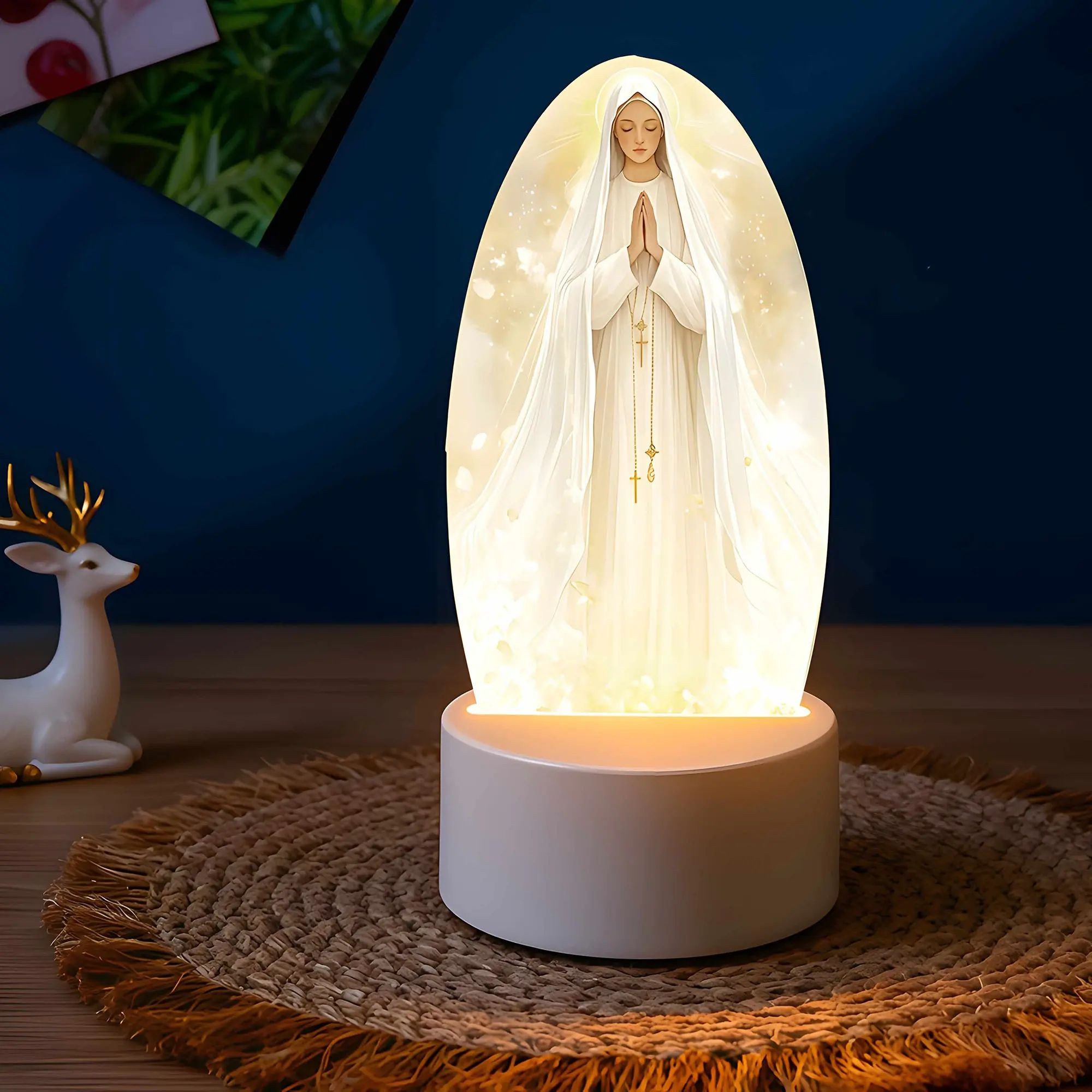 Catholic Virgin Mary Statue, Robe, Praying Hands, Cross Beads, Halo Effect, USB Warm Light Base, Acrylic Material, Decorative Ornament