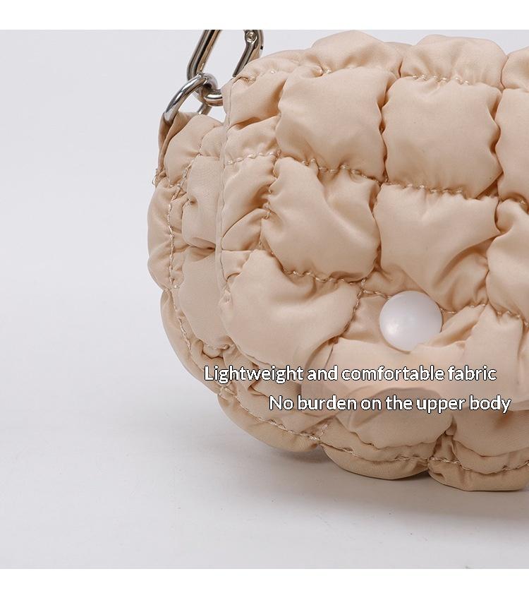 Trendy New Pleated Cloud Bag Mini Coin Purse Pendant Korean Style Storage Bag Portable Decorative All-Match Small Bag Daily Casual Versatile Fashion Accessory Lightweight Easy Carry Simple Stylish Design Perfect For Everyday Use And Outfit Matching