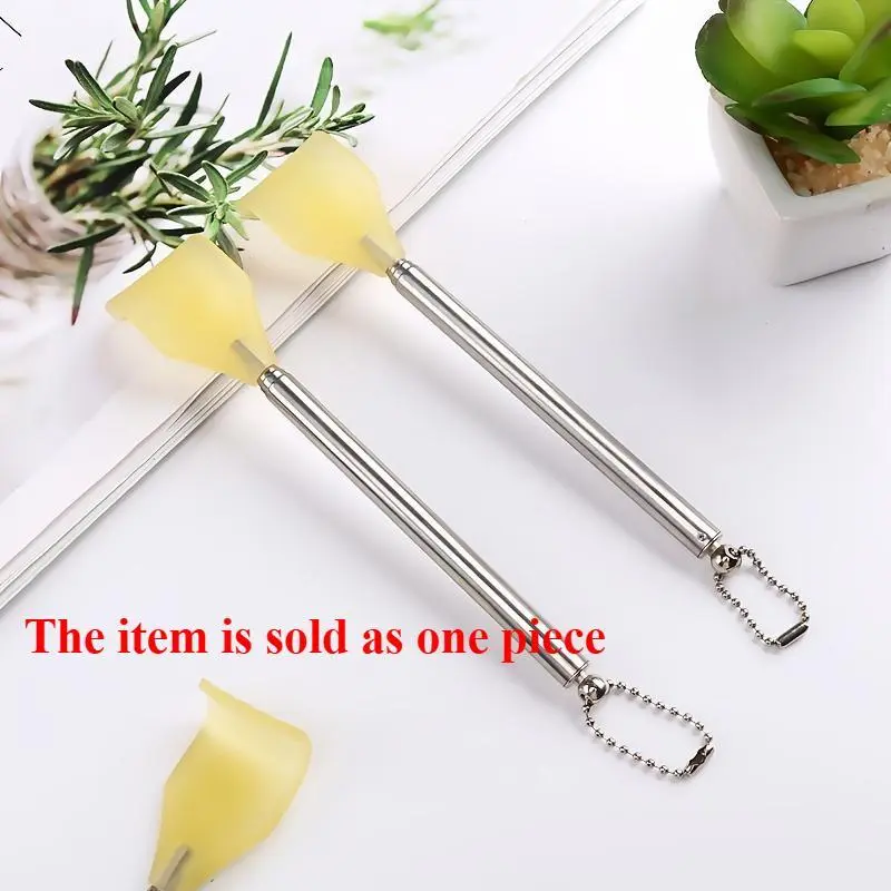 1 pc Telescopic Stainless Steel Back Scratcher and Massager for Elders - Adjustable Anti-Itch Claw Tickle Stick for Relaxation and Pain Relief