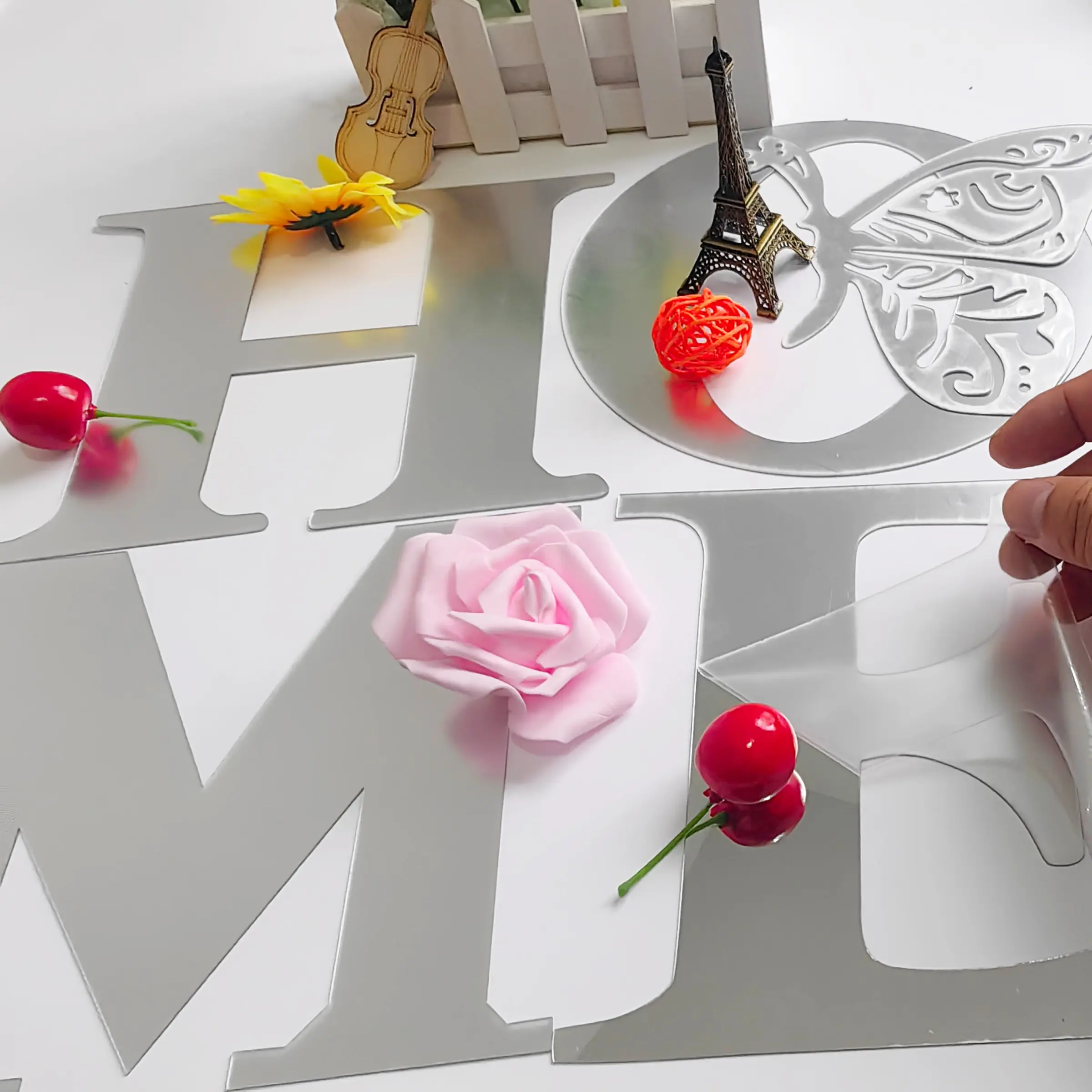 5-Piece Acrylic Mirror Wall Stickers, Home Decorative Letter Signs, Stylish Wall Decals for Living Room & Bedroom, Beautiful Wall Art