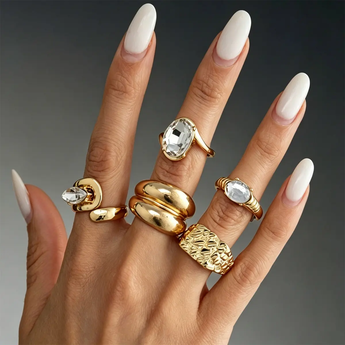 Main Character Energy 5 Pcs Chunky Gold Ring Set with Crystal Clear Stones Baddie Y2K Viral Effortless Glamour Women Statement Jewelry