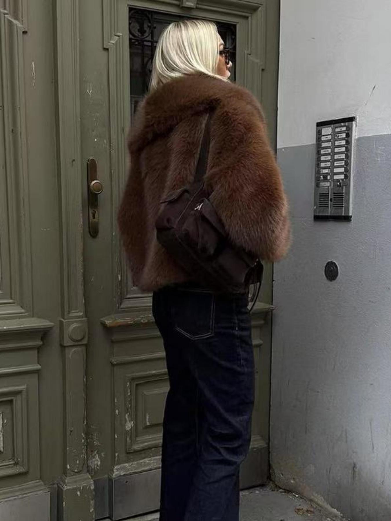 Women's Faux Fur Short Cropped Coat, Woven, Thick Warm Oversize Loose Fit Baggy Winter Jacket, Outerwear, Luxurious Look, New Fashion Trendy Design, Perfect for Cold Weather Women's Faux Fur Short Cropped Coat, Woven, Thick Warm Oversize Loose Fit Baggy Winter Jacket, Outerwear, Luxurious Look, New Fashion Trendy Design, Perfect for Cold Weather