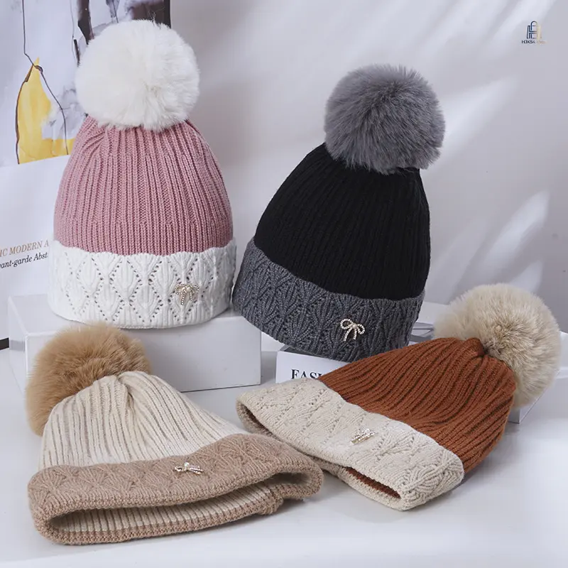 Simple Knitted Fleece Beanie for Women, Thick and Warm with a Snug Fit - Windproof Cuffed Winter Headwear with Ear Protection