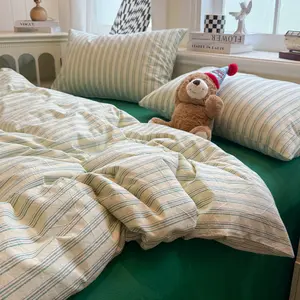 Japanese Style Green Stripe Bedding 4-Piece Set, Washed Chemical Fiber Bed Linens, Simple Design for All Seasons, Unisex Bedding Kit Including Duvet Cover, Sheet and Pillowcases, Without Inner Fillings, Striped Bedding Set
