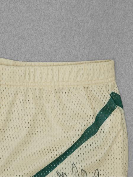 2-piece set of new spring and summer casual street sports style V-neck short sleeved loose fitting size 03 "USA" slogan green striped T-shirt+five point apricot mesh shorts set