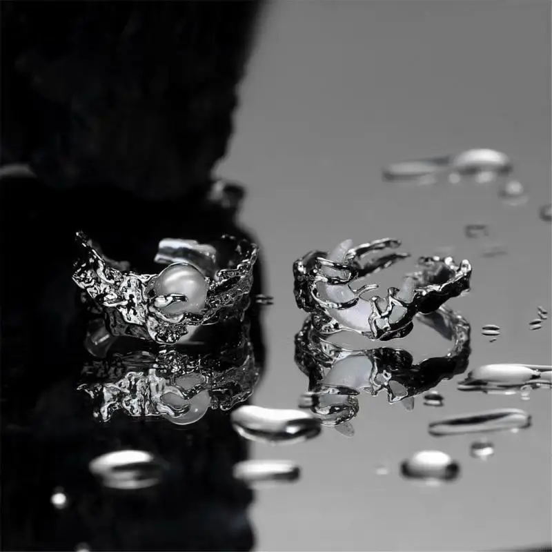 2pcs Irregular Sun Moon Ring with Small Texture Light Luxury Jewelry Personalized Versatile Cosplay DIY Props for Couple Gifts