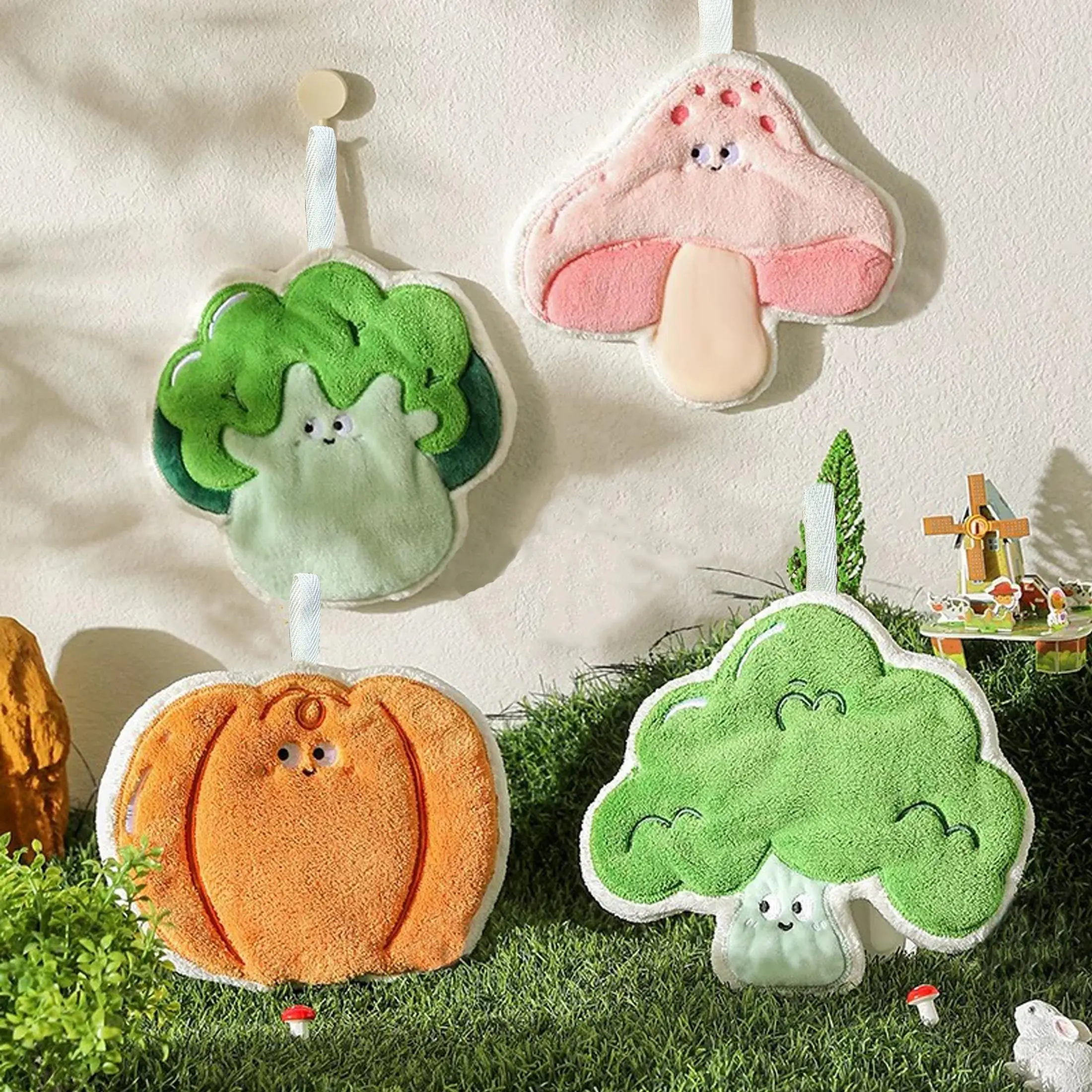 1pc/4pcs Halloween Pumpkin Fingertip Towel Set, Super Absorbent and Soft Coral Fingertip Towels, Cute Bathroom and Kitchen Hanging Decor, Perfect Halloween Gift
