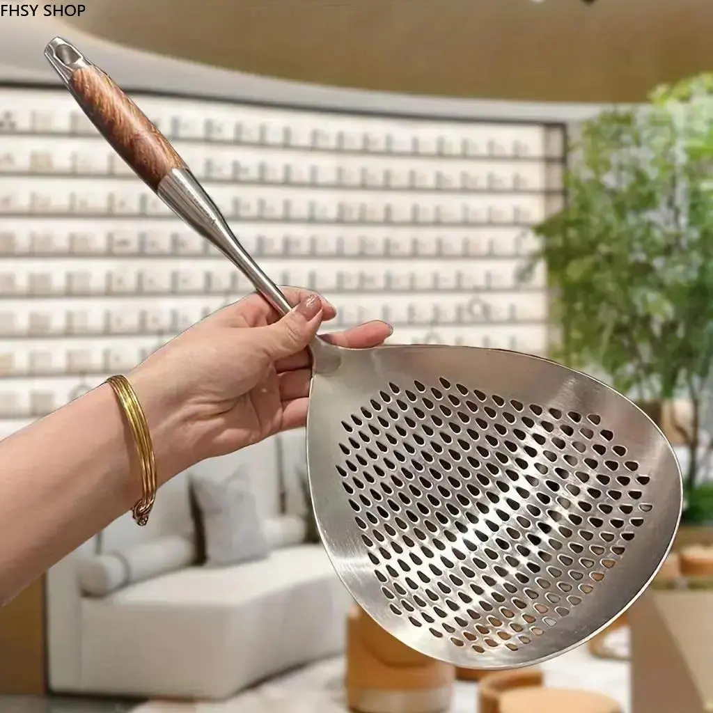 Stainless Steel Basket-Shape Colander with Wooden Handle - Large Deep Rust-Resistant Multi-Functional Kitchenware, Over-the-Sink Food Strainer for Rinsing Fruit, Straining Pasta, Colander For Kitchen, Food Colander Kitchenware