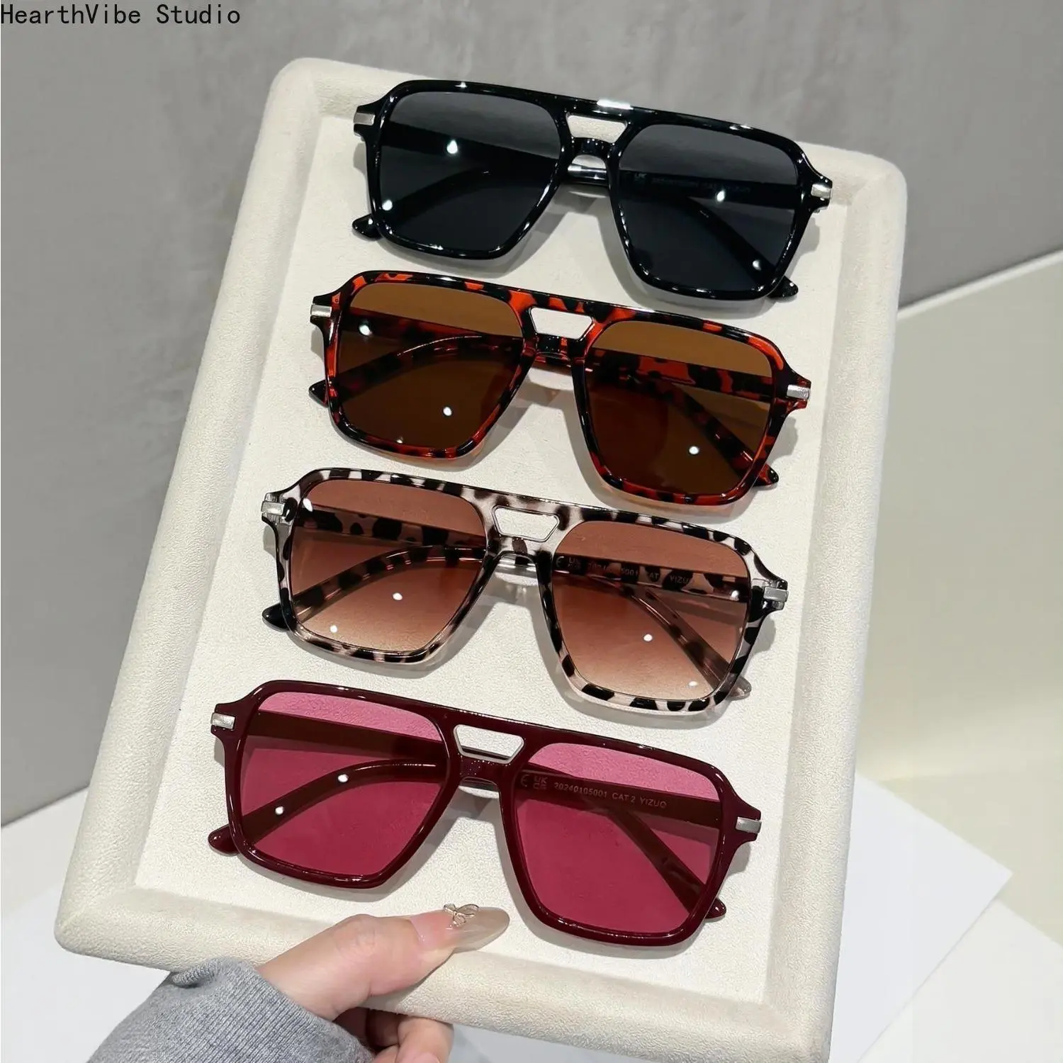 4 Pairs Trendy Sunglasses Set for Women Vintage Square Oval Shades Pack UV400 Protection Bulk Eyewear Daily Outdoor Fashion Beach Vacation