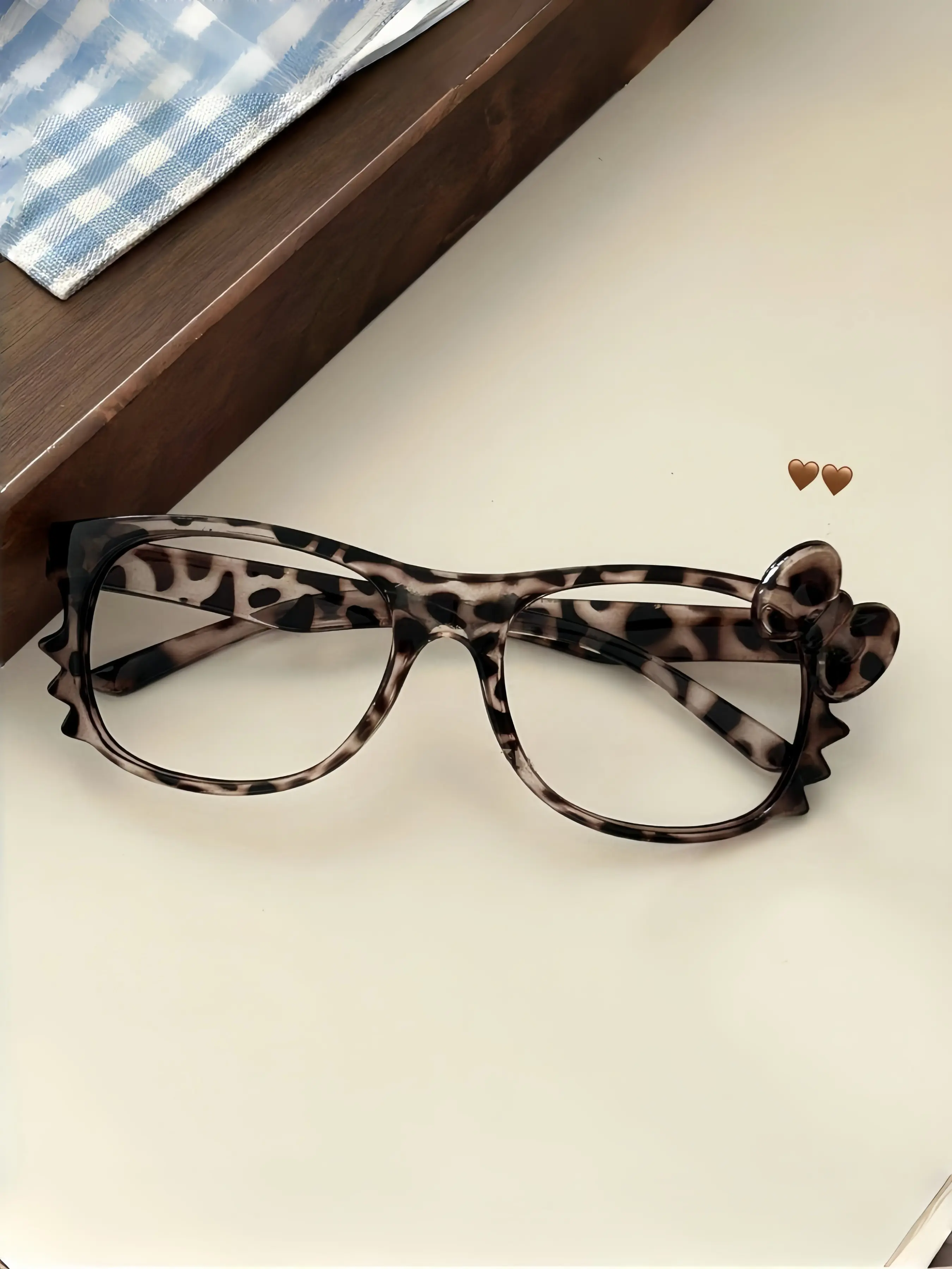 Fashionable Cat Glasses, Vintage College Style, Durable Lightweight Frame, Perfect for Work and Daily Use, Street Fashion Accessory