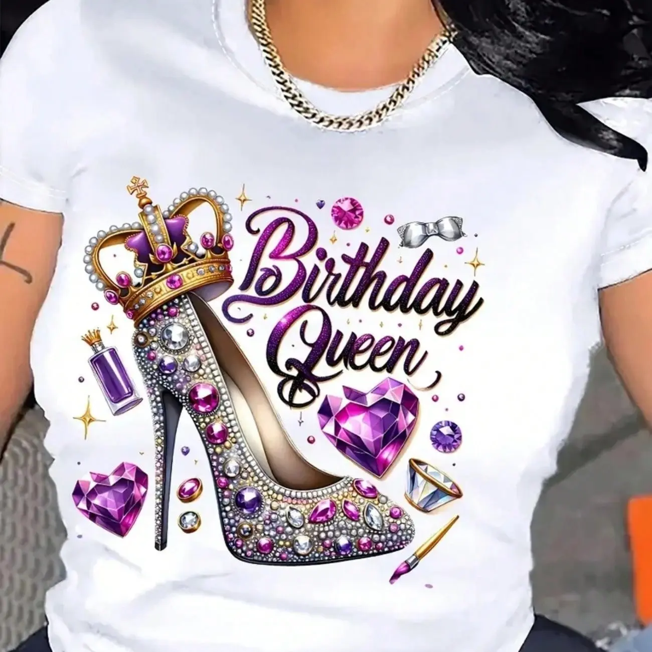 Women's Casual "Birthday Queen" T-Shirt with Rhinestones, Soft 100% Cotton Short-Sleeve Top for Daily Wear, Shortsleeve, Tshirt, Lady, Women's Tops, Streetwear, Fit, Stylish Women's Wear