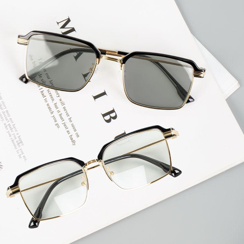 Auto-adjusting high-definition reading glasses - anti-blue light, anti-ultraviolet| Very suitable for work, travel, and everyday comfort