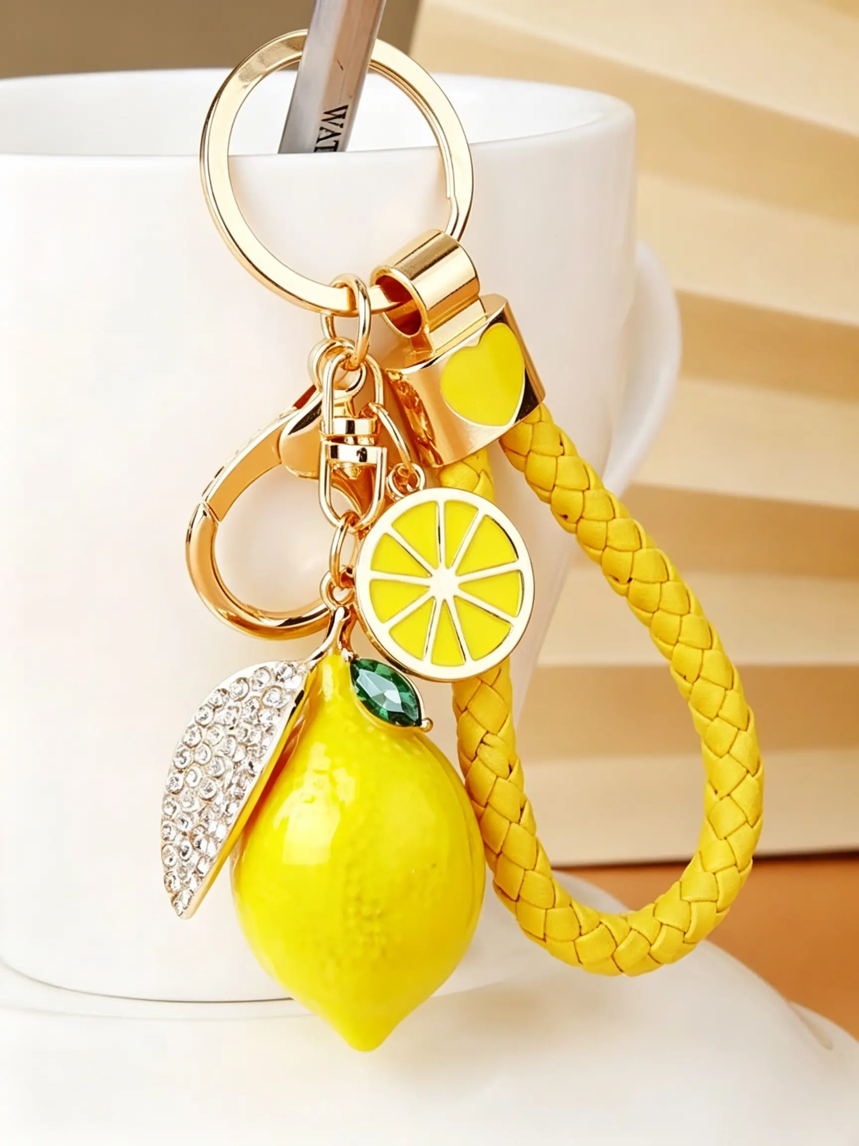 Lemon Keychain Creative Fruit Shape Bag Car Decoration Pendant Small Gift, Unique Accessory for Daily Use, Perfect for Gifts and Personalization, Car Key Chains