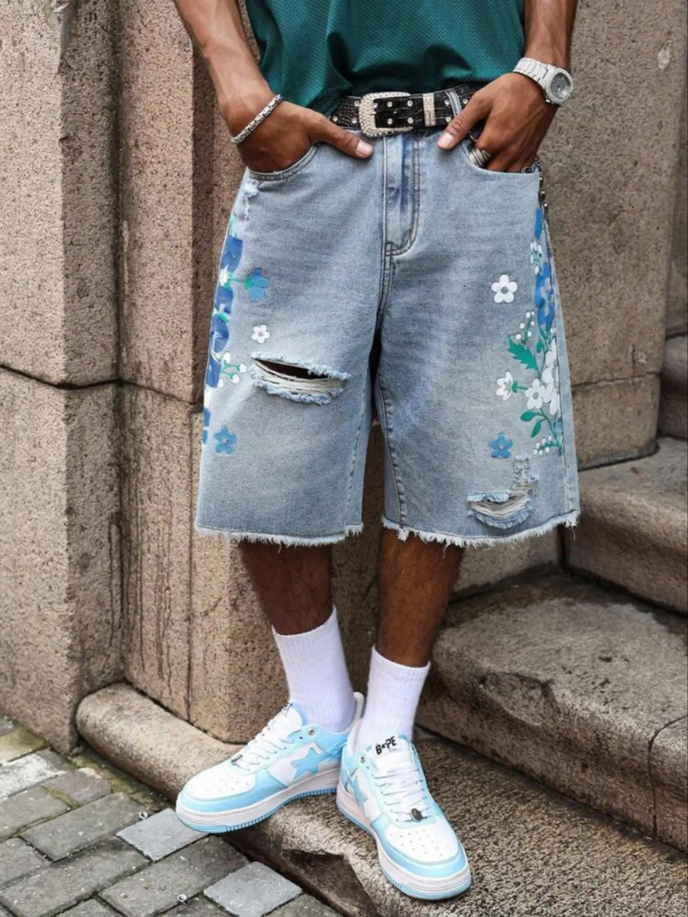 Men's Y2K Floral Print Ripped Denim Shorts, Loose Baggy Knee Length, Raw Fringe Hem, Distressed Jean Jorts, Hip Hop Streetwear, Casual Summer Bermuda Shorts