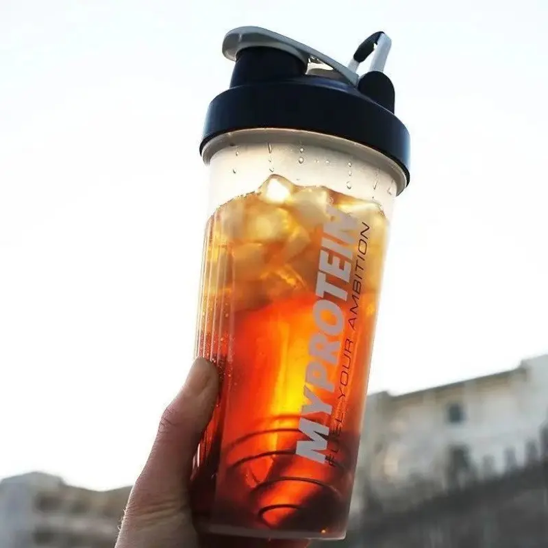 1pc 20oz Shaker Bottle Loop Hook & Leak Proof, Sports Water Bottle with Fitness Protein Powder Mixing Cup Coffee Cup Stirring Ball, Protein Powder Mixer for Protein Powder Shake Drink Mixing, Suitable for Gym, School Playground Work