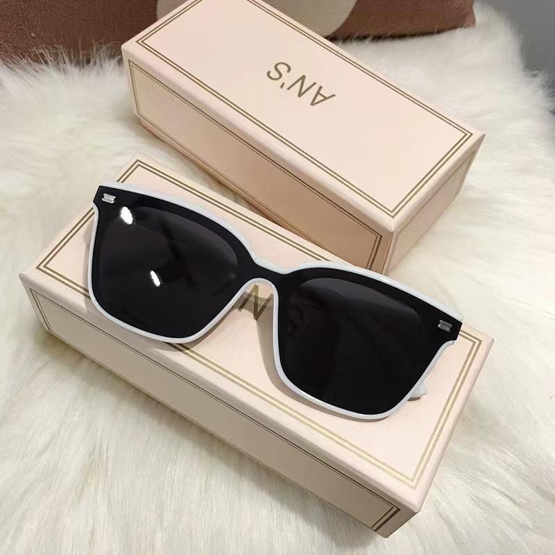 2026 Hot-Selling Internet Celebrities Sunshade Sunglasses Women's & Men's UV Protection Large Frame Driving Shades