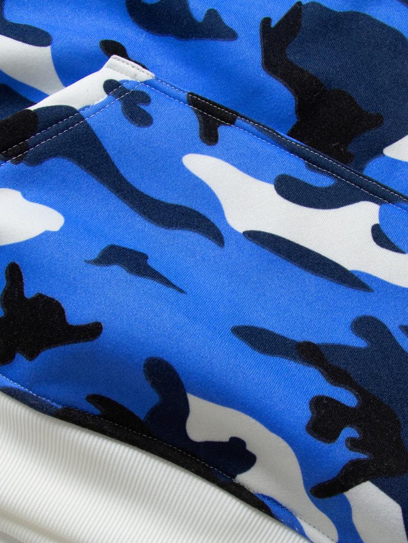 Men's Camouflage Hoodie Set Outdoor Casual Style with Adjustable Drawstring, Fits Snugly Around the Head. Top and Pants from the Same Series Feature Matching Camouflage Patterns. USA Letter Print Adds Trendy Style. Large Pocket on the Jacket and Drawstrin