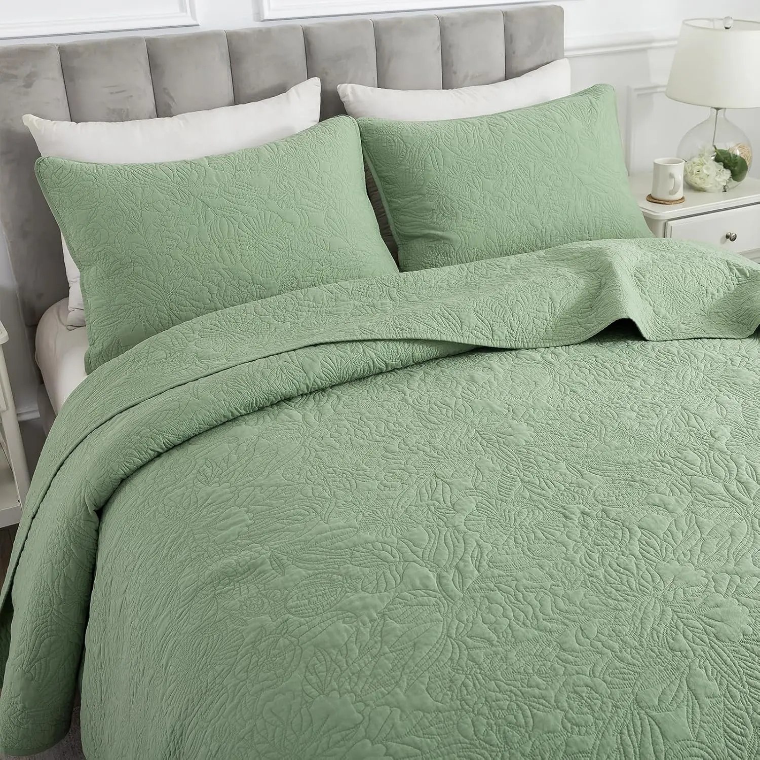 Sage Green  Quilt Set  Size Botanical Floral Vine Stitching Sculpted Texture Coverlet Set 3-