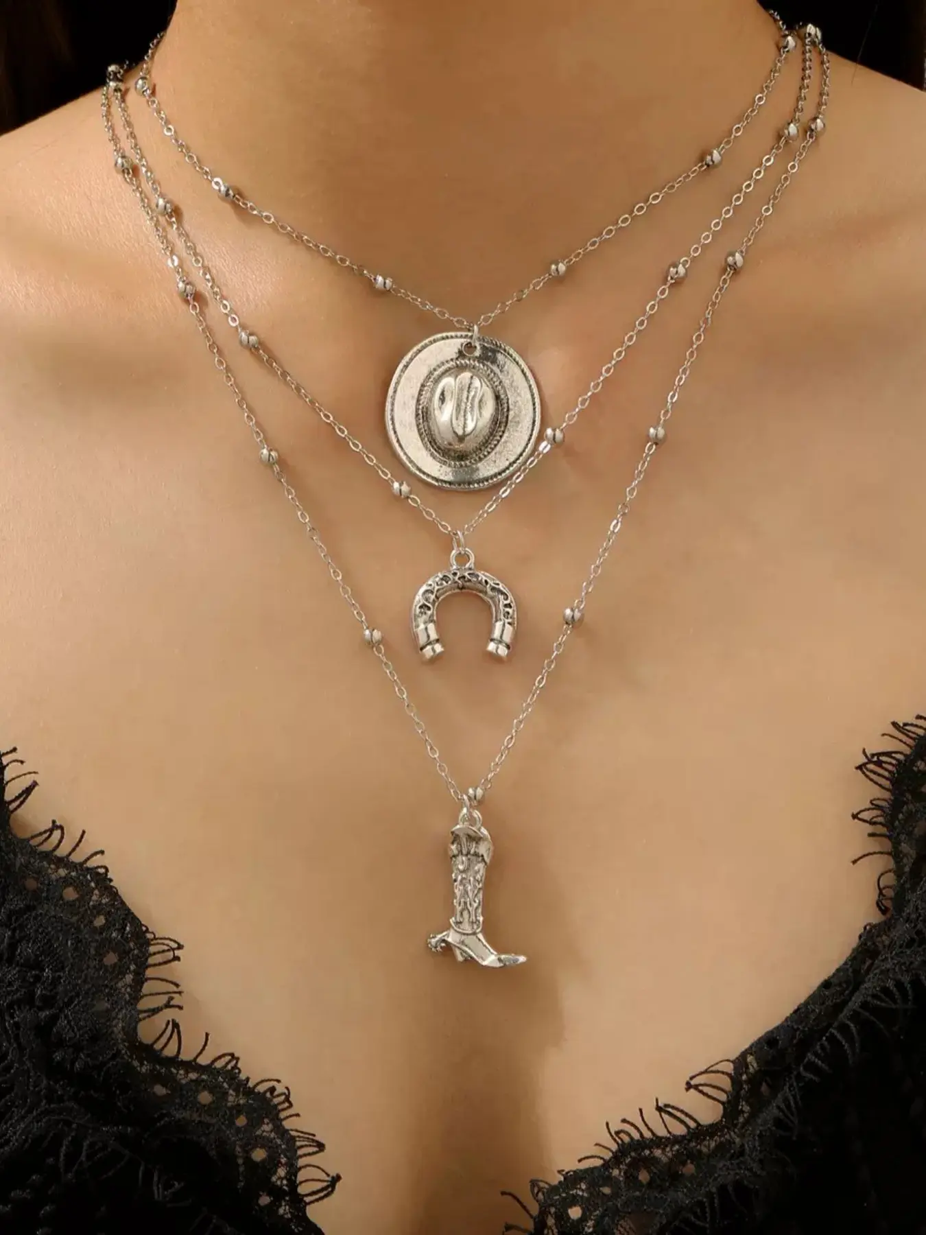 3-Layer Retro Alloy Western Cowboy Necklace Set, Stylish Layered Design, Perfect for Western, Durable Alloy Material