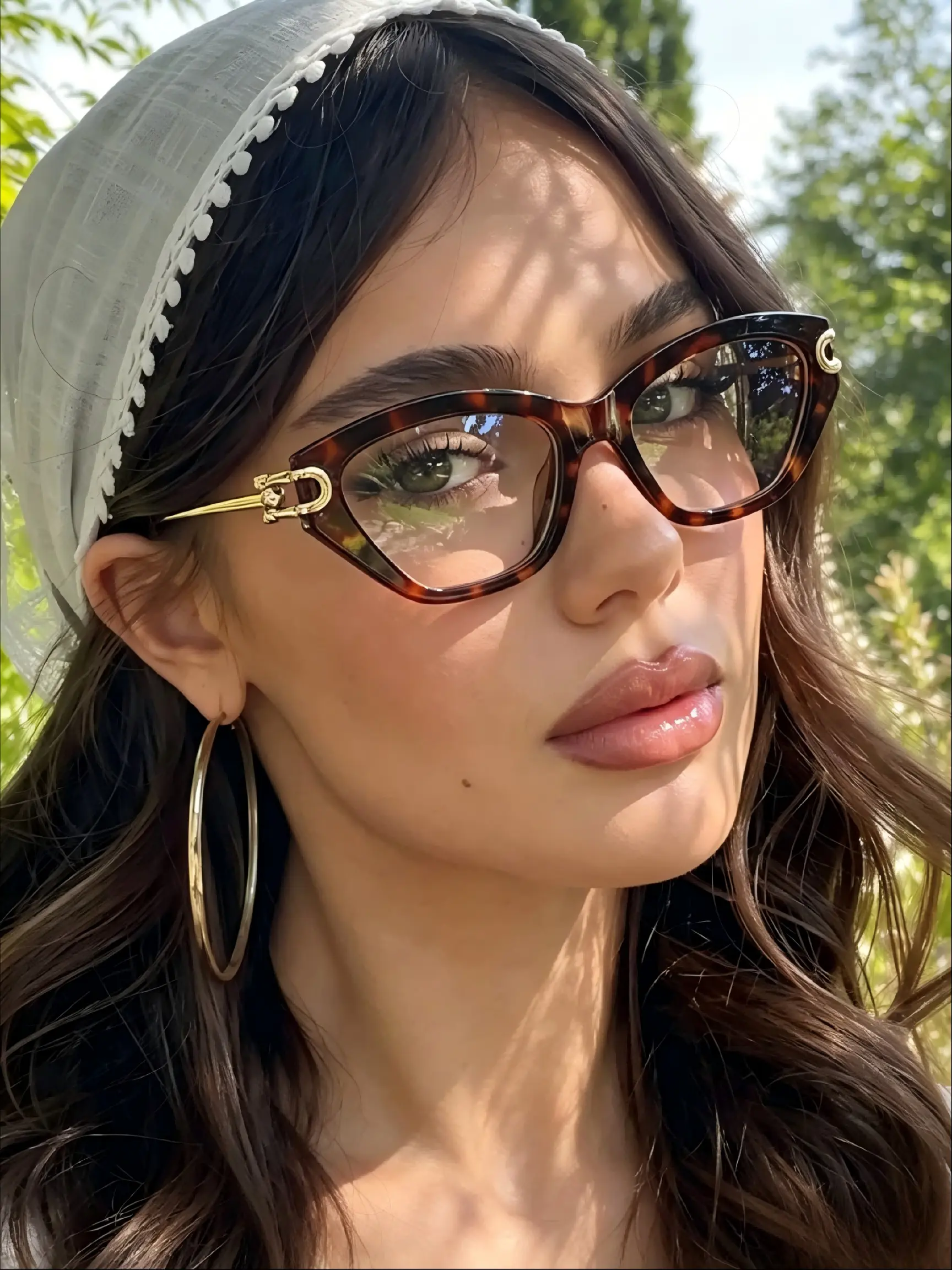 Women's Cat Eye Metal Leg Glasses, 2026 New Luxury Fashion, European and American Style, Trendy Streetwear Eyewear, Lightweight Design