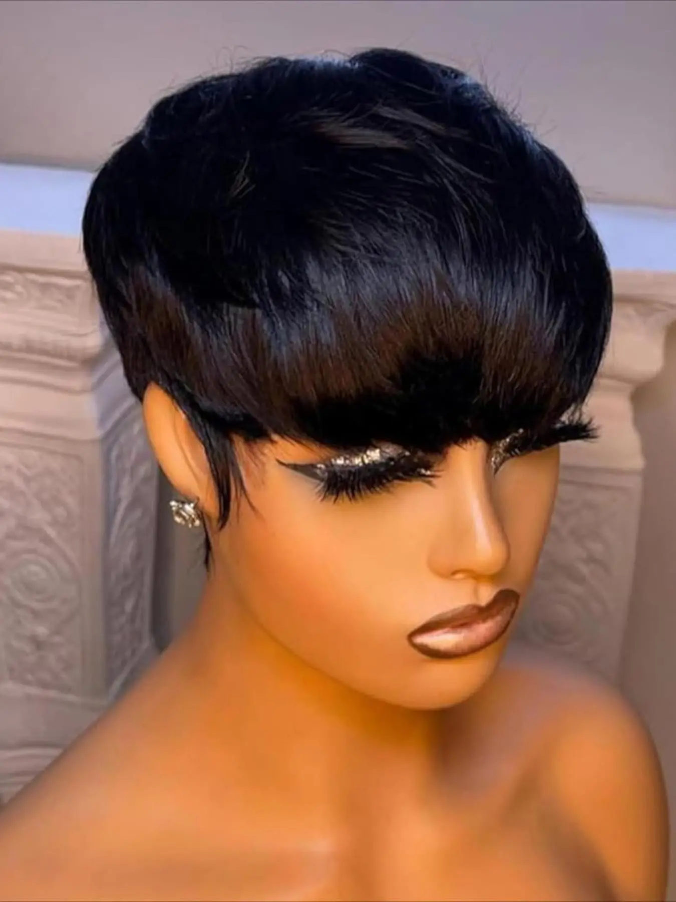 Straight Human Hair Wig for Women Pixie Cut Full Machine Made Wig 150% Density 6 Inch Wig Ideal for Daily Use and Special Occasions like Christmas and New Year Party