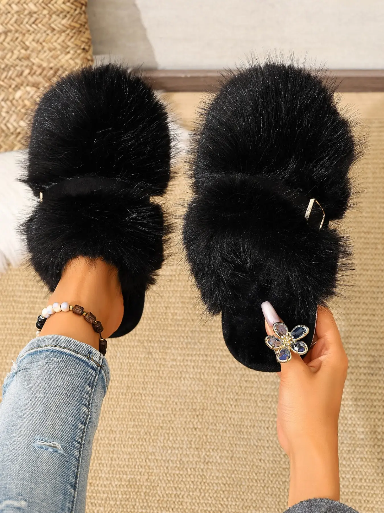 Women's Lavender Fluffy Fur Slide Slippers, All Season Soft Elegant Style, 5 Colors Available, Plus Size, Thick Plush Decor Flat Sole, Versatile Indoor Outdoor Open Toe Casual Shoes For Ladies, Fuzzy Fashion Slippers