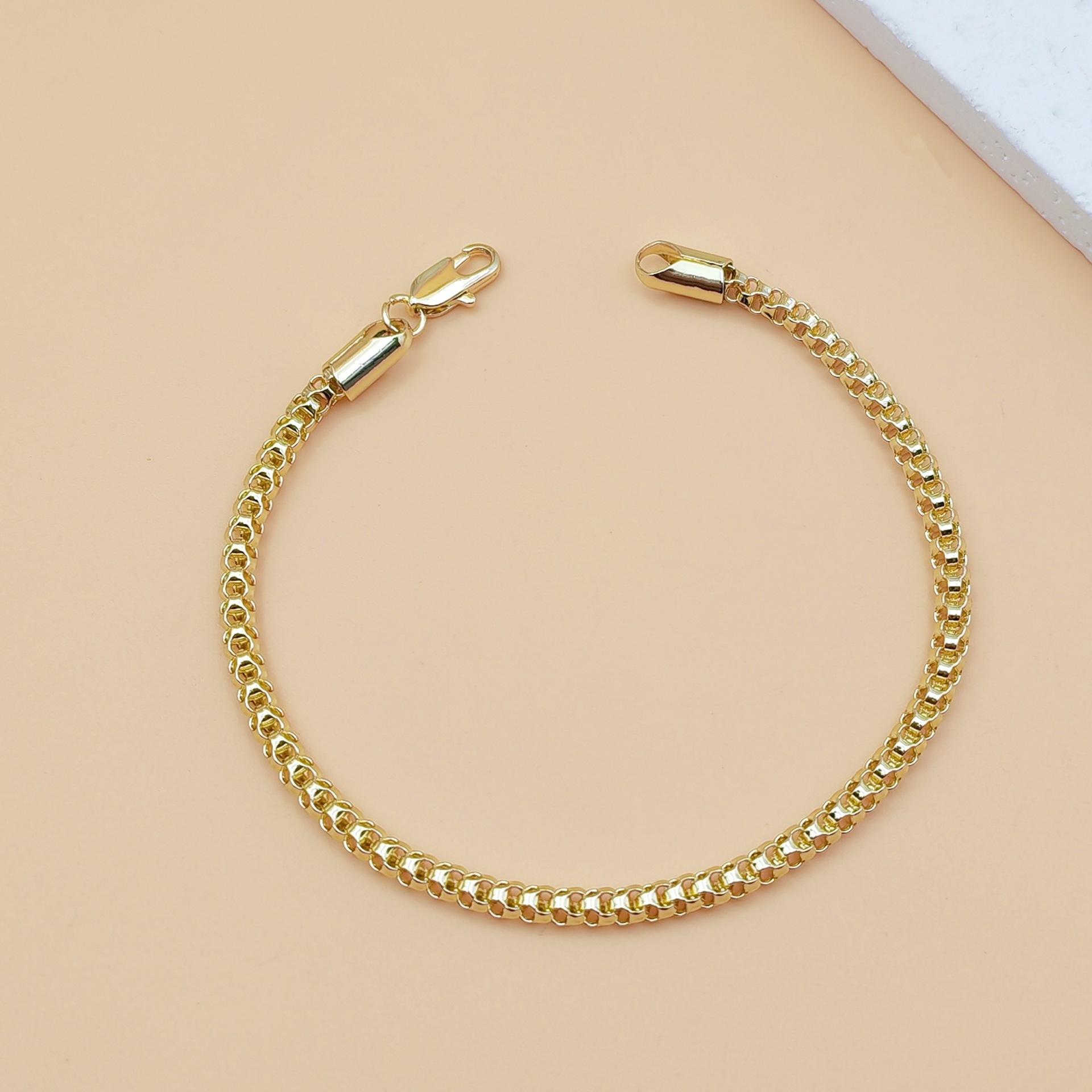 Women’s Curb Chain Bracelet Set with Paved Crystal Round Charm Vintage Luxury Jewelry Minimalist High-End Stackable Accessory Elegant for Daily Wear Parties & Gift Giving