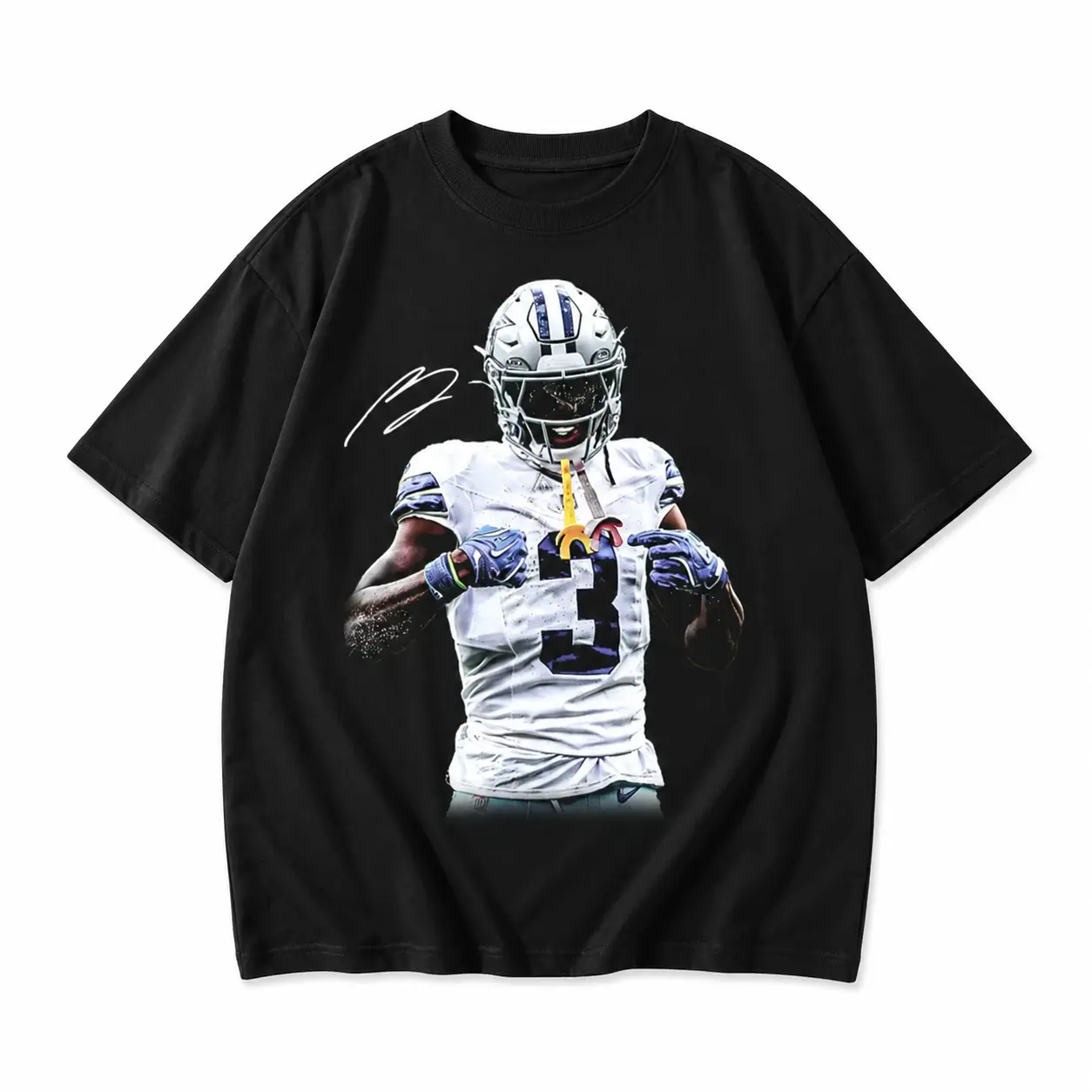 Vintage Football Player Portrait Signature Graphic Unisex T-Shirt |   Great Gift For Sports Fans