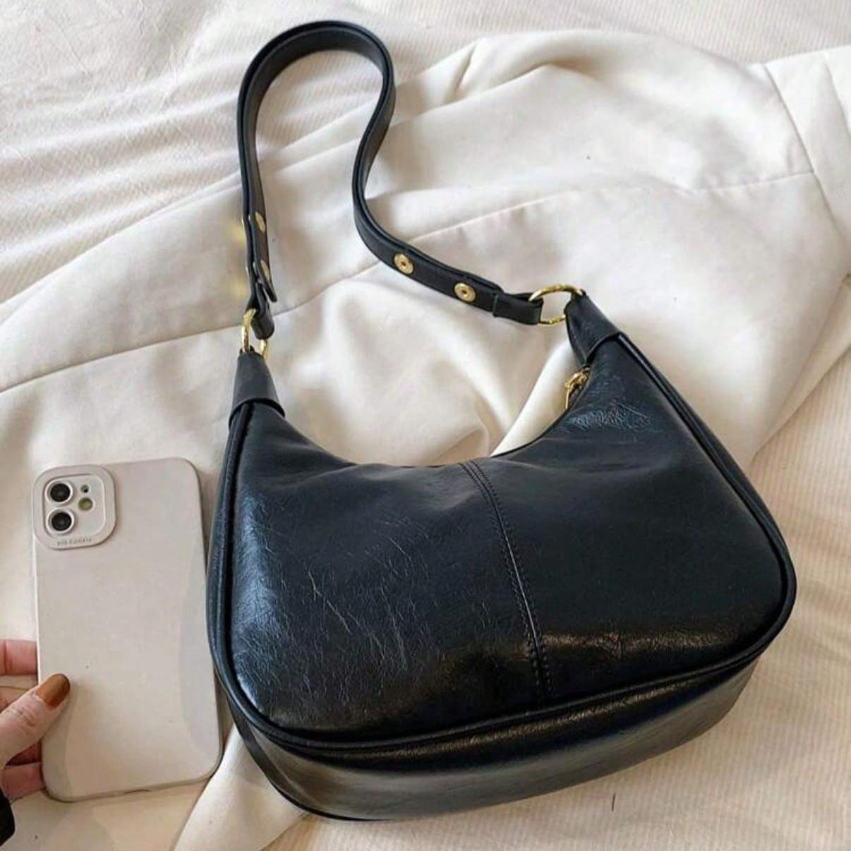 Ladies' Single Shoulder Crescent Bag, Leisure Travel Bag, Travel Essentials Solid Color PU Waterproof Shoulderbag With Quilted Design Minimalist Large Capacity  Handbag Crossbody Bag Woman Suitable for Travel Shopping, Commuting