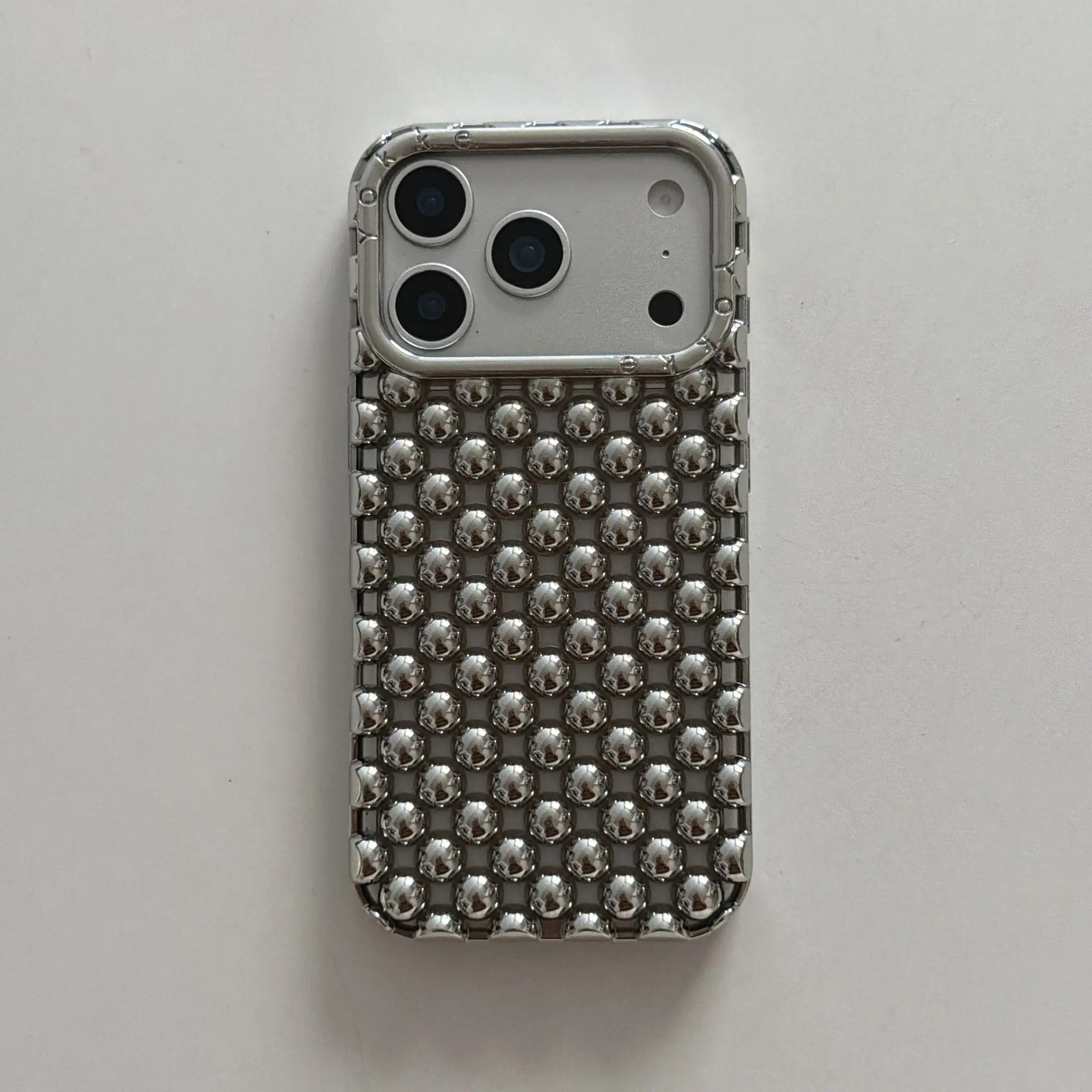 Hollow Beaded Solid Color Niche Instagram-Style Phone Case - Compatible with iPhone 15, 16 Pro Max, New iPhone 17