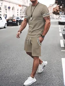 Two-Piece Set Men's Contrast Binding Tee & Drawstring Waist Shorts Set, Quality and Comfort Casual Short Sleeve Round Neck T-shirt & Pocket Track Shorts, Summer Outfits Clothes Set for Men