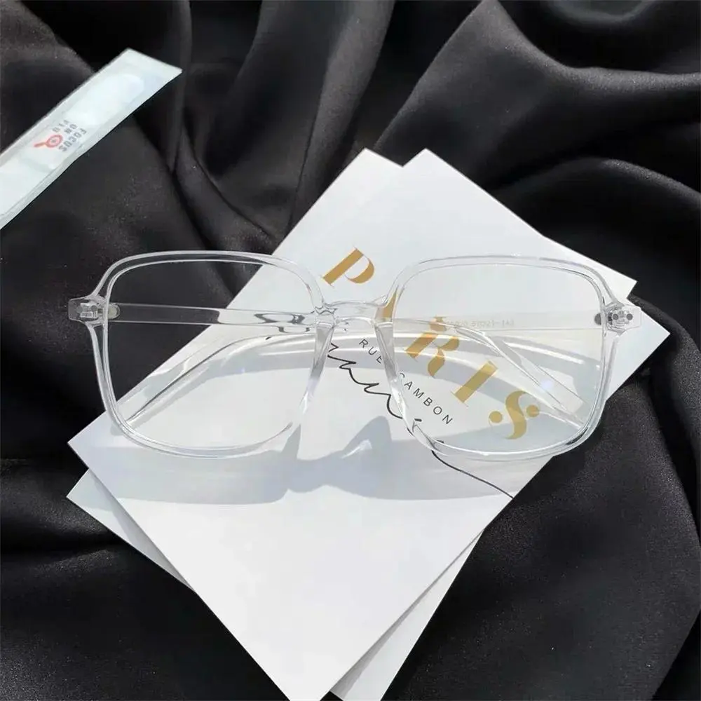 KLASSNUM Women's High-Efficiency Anti-Blue Light Glasses - Oversize Square Lightweight Transparent PC Eyewear for Computer Use, 2026 Presbyopia Frames with Blue Light Filter to Enhance Sleep Quality