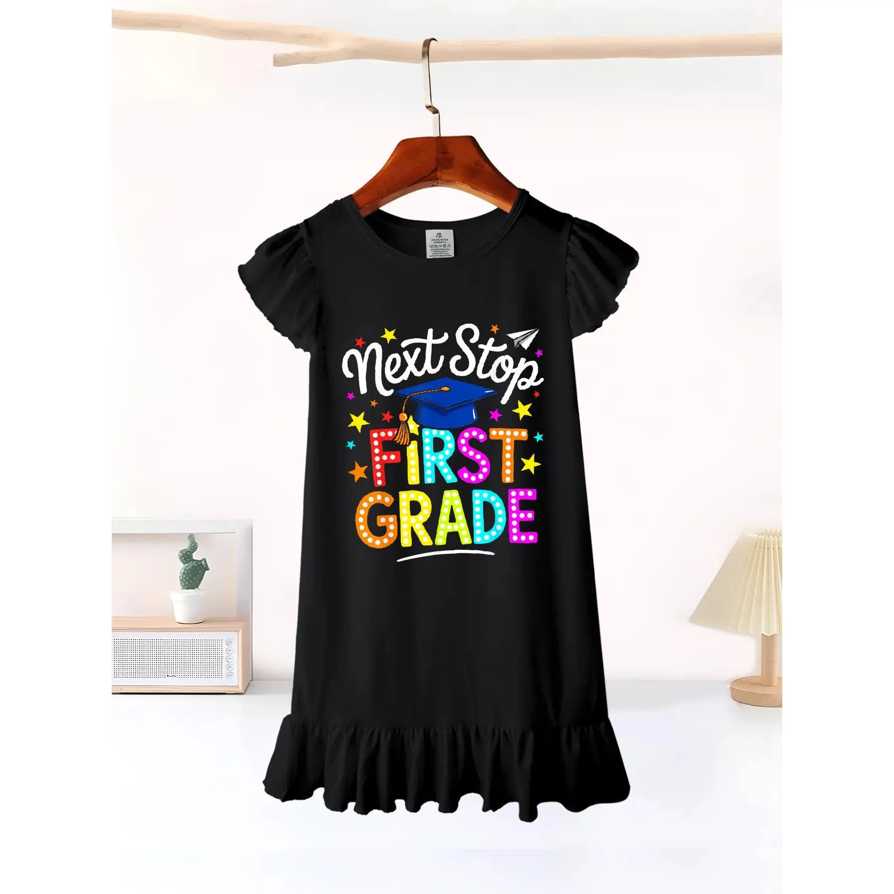 2026 Kindergarten Graduation Girls' Summer Flutter Sleeve Crew Neck Knee-Length Casual Dress - Polyester Mix, Soft, Durable, Easy-Care, Cute Look, Ideal for School & Outdoor Casual Wear - Local Warehouse, Graphic Print