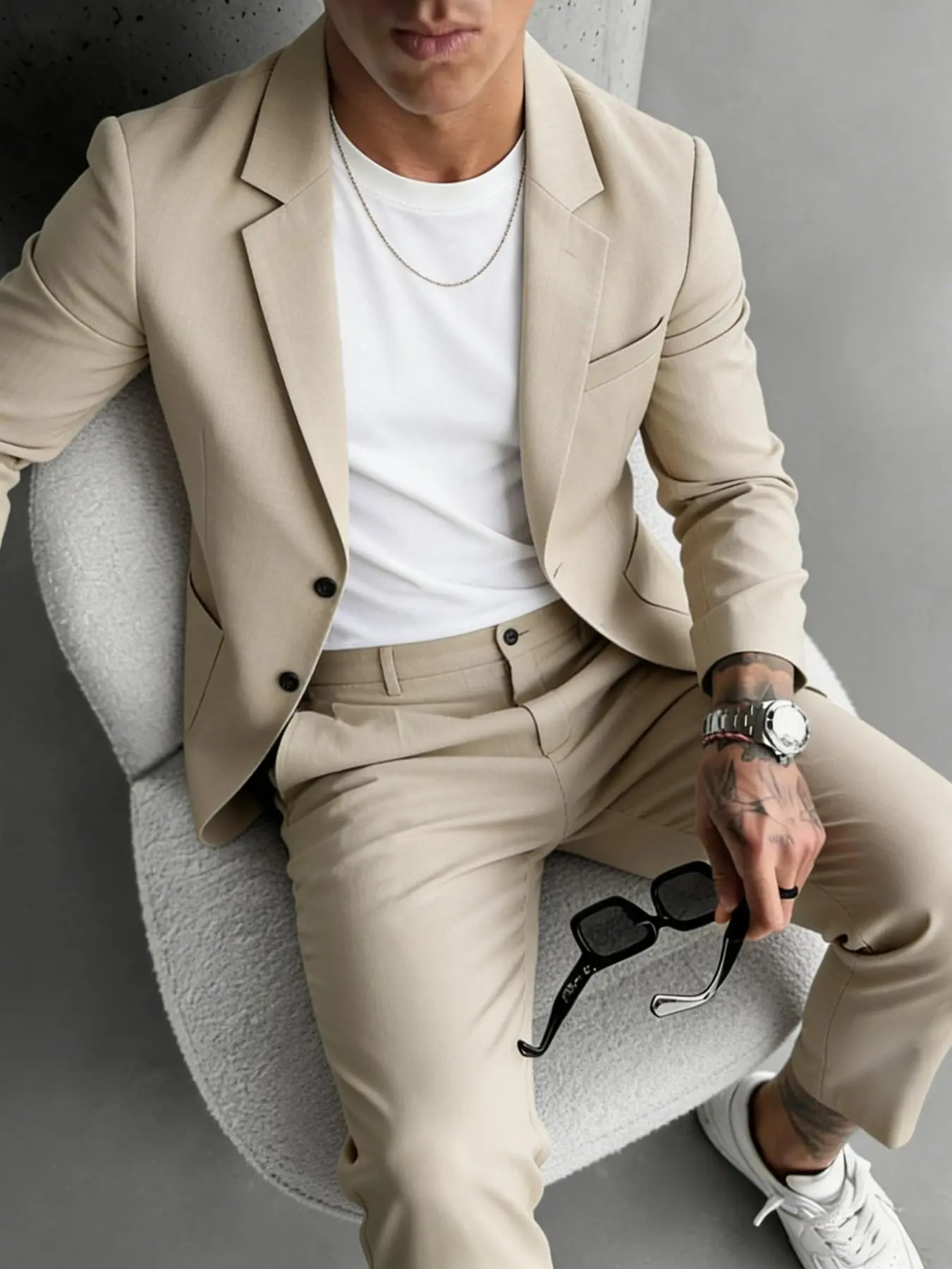 Men's Slim-Fit Blazer Set, Anti-Wrinkle Smooth Fabric, Simple Single Button Notch Lapel, Business Casual Daily Wear, Luxury Chic Suit