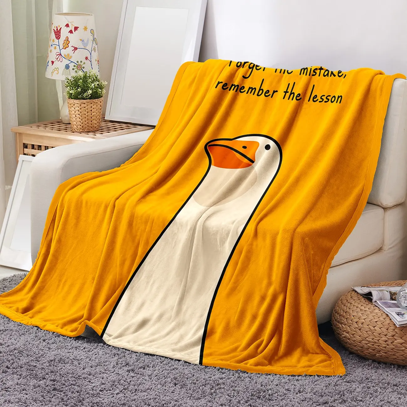 1pc Cartoon Duck Funny Flannel Blanket, Soft and Comfortable, Ideal for All Seasons, Perfect Gift for Office, School, Home, Picnic, Travel