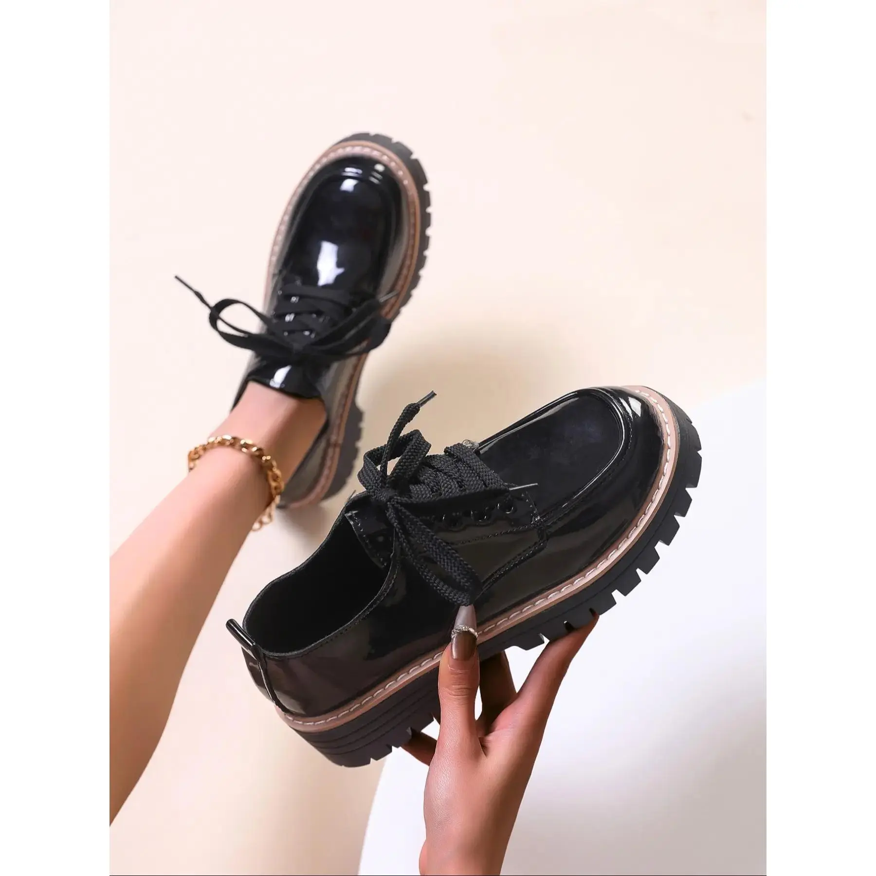 YYW1 Women's Fashion Thick Sole Lace-Up Loafers, Round Toe Platform Shoes, All-Season Versatile Leather Flats, Comfortable Shopping & Campus Use, Commuter Shoes Work, Thick Soled Loafers, Office Commuting Shoes