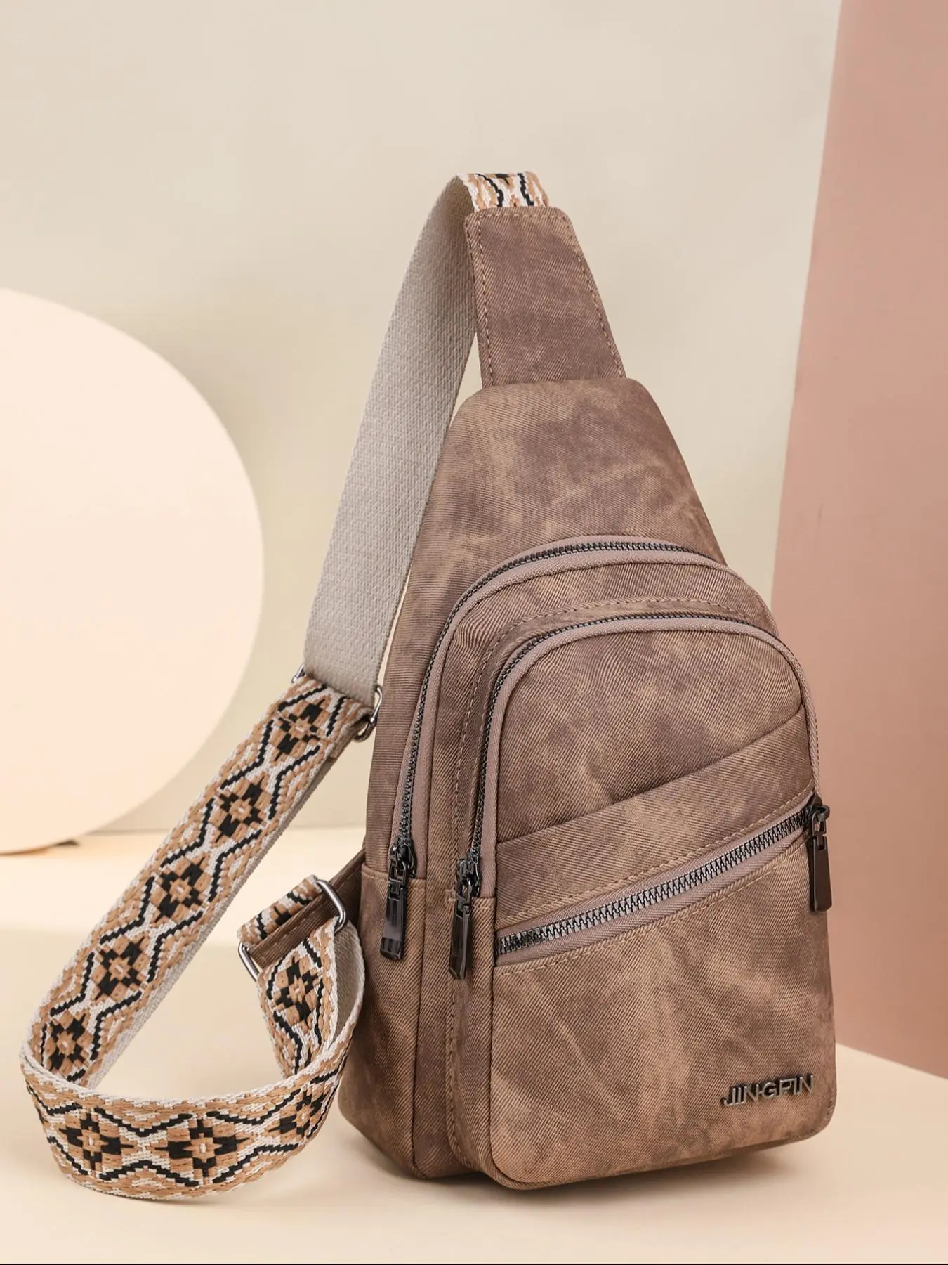 Fashionable women's crossbody bag, small crossbody waist bag, Waist Pack, outdoor chest bag, suitable for travel, simple and exquisite, daily use and adventure, durable structure, elegant design, ideal gift