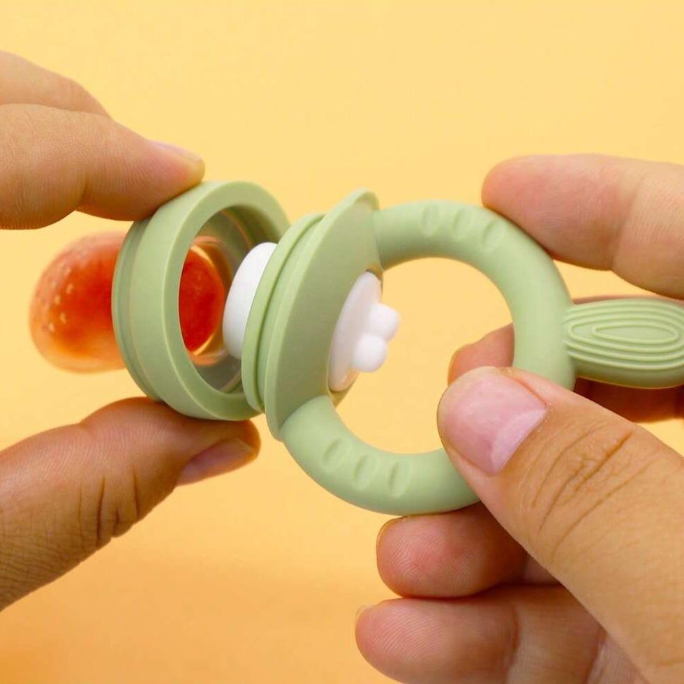 Rabbit Chewy Snack Fruit & Vegetable Baby Food Supplement, Includes Three Extra Bags S M L Sizes, Perfect for Healthy Feeding Options