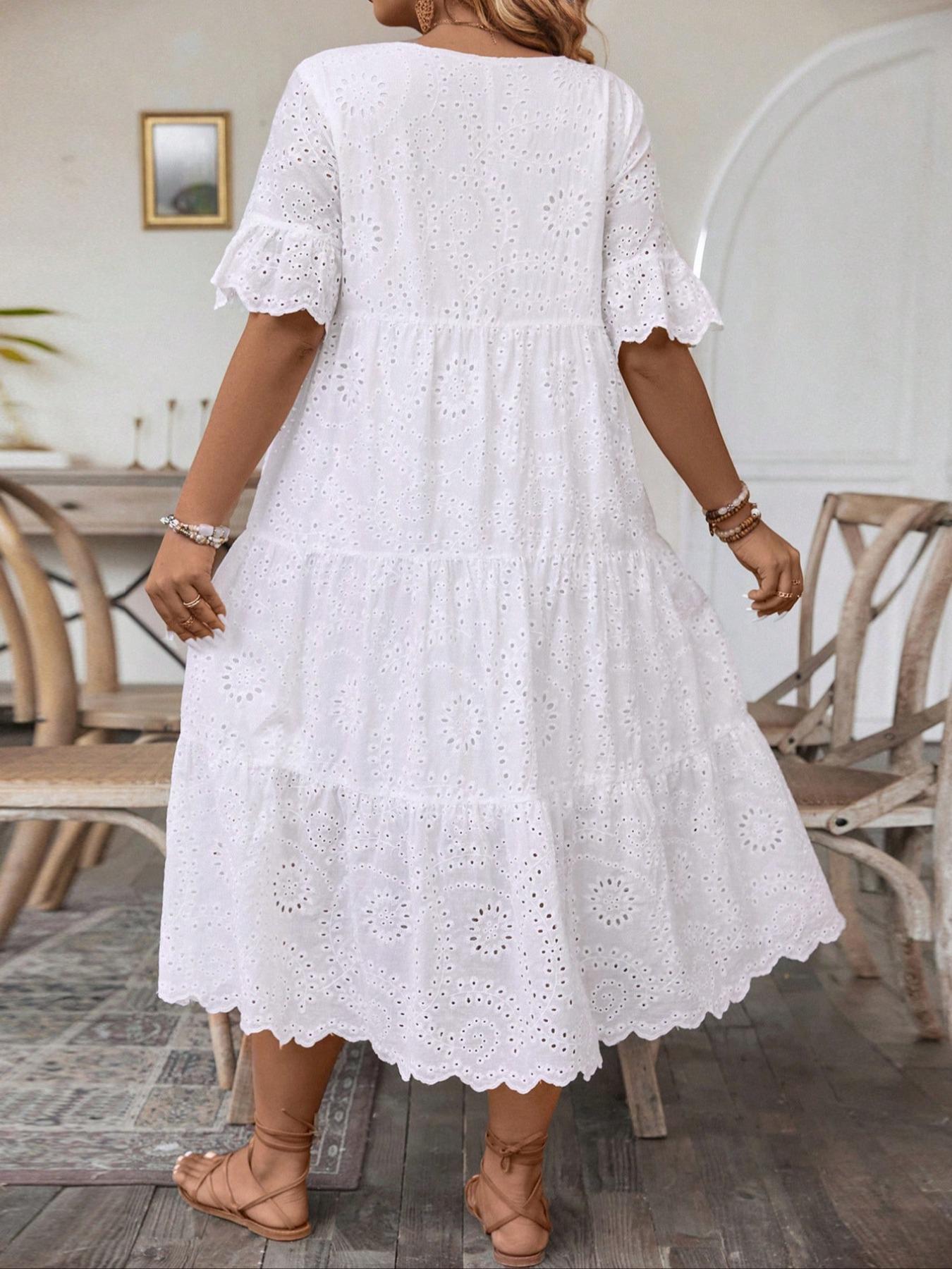 【Plus Size】 Plain Eyelet Embroidery Dress, Boho Fashion Round Neck Dress for Daily Holiday Vacation Wear, Women Plus Clothing for Summer