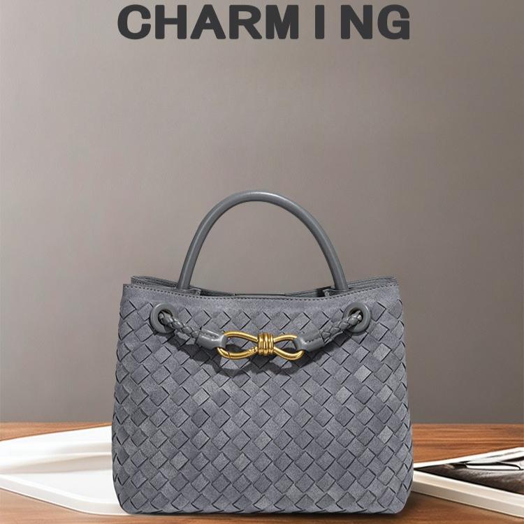 Women's Retro Matte Hand-woven Bag 2025 New Fashion Commuter Shoulder Messenger Bag