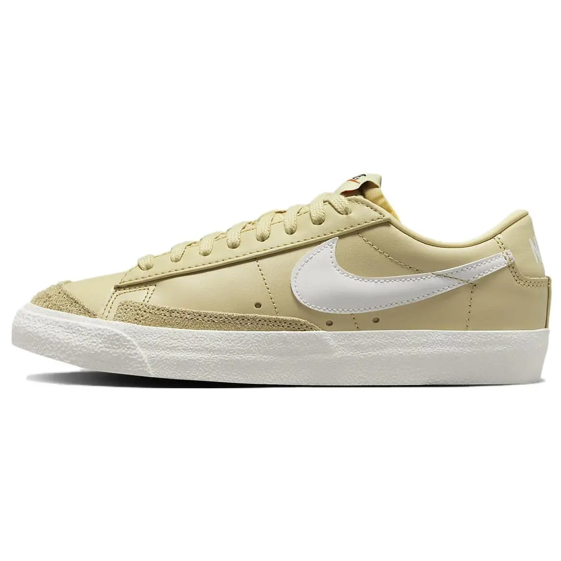 Nike Blazer Low '77 Sneakers DC4769-701