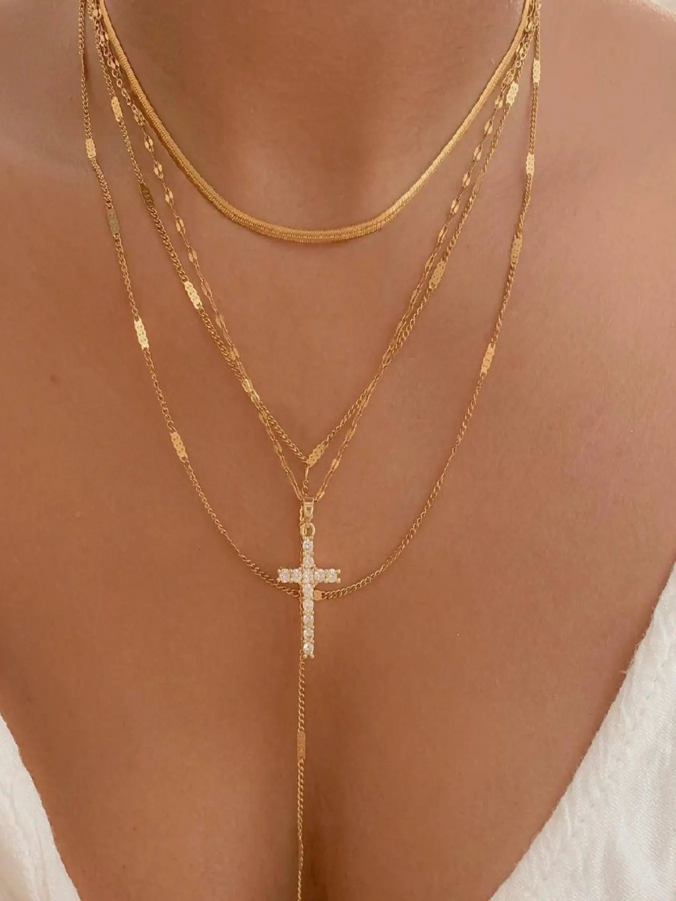 4pcs/Set Fashion Casual Basic Gold Chain Necklace, Casual Style Necklaces, Layered Wear Dainty Layering Jewelry With Cross Pendant Necklace Set, Suitable For Women's Daily Wear